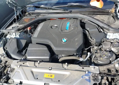 2023 BMW 3 Series 330E из США, поврежденный, VIN 3MW39FF06P8C84003